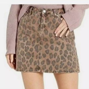 BLANK NYC Leopard Print Denim Skirt Size 29